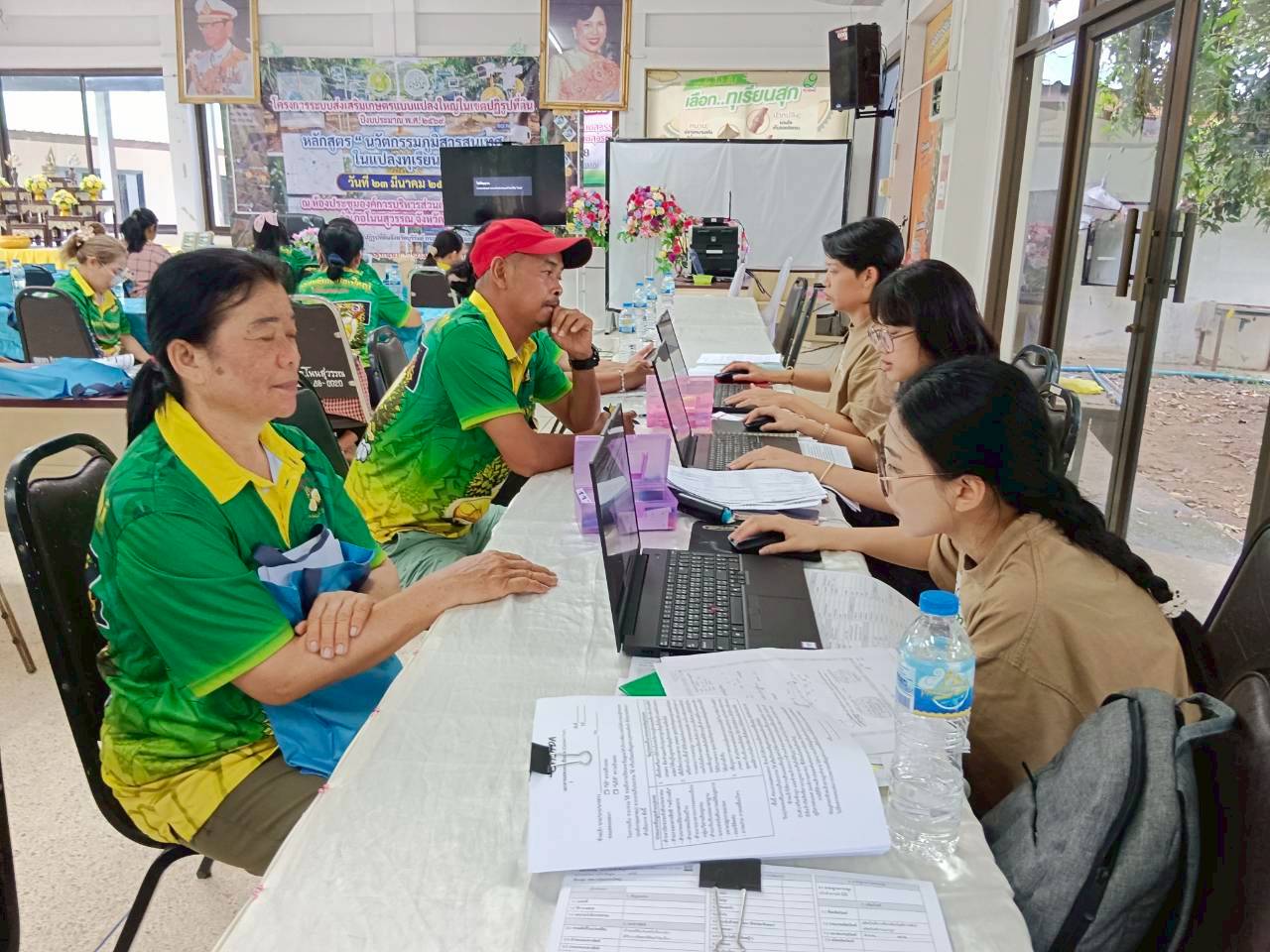 title - วันที่ 23 มีนาคม 2569 นายประเสริฐ กาญจนเกียรติกุล ปฏิรูปที่ดินจังหวัดบุรีรัมย์ มอบหมายให้ นางวาสนา หนูยศ นักวิชาการปฏิรูปที่ดินชำนาญการ ดำเนินการฝึกอบรมโครงการระบบส่งเสริมเกษตรแบบแปลงใหญ่ในเขตปฏิรูปที่ดิน ปีงบประมาณ พ.ศ. 2569 หลักสูตร 